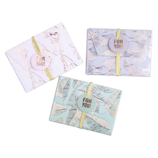 Geschenkbox aus Papier mit Gummiband, 112 x 80 mm, verschiedene Gold-Pastell-Motive, 3 Stück