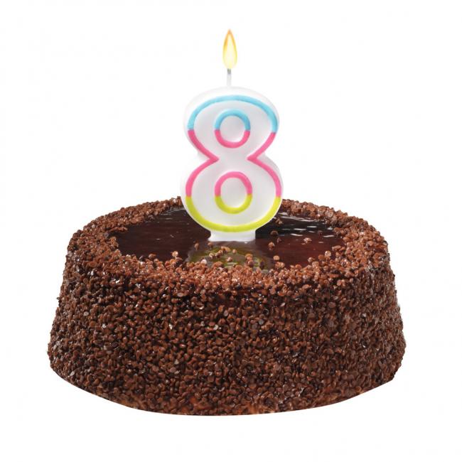 Kuchenkerze Nummer 8